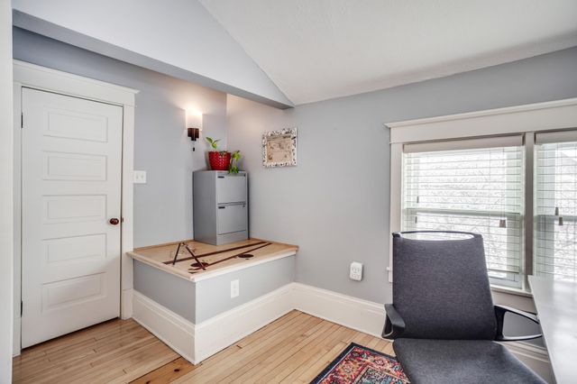 156 Arthur Avenue SE, Minneapolis, MN 55414