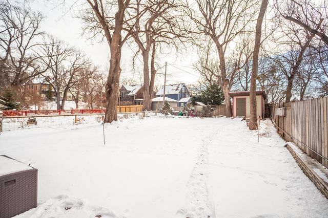 156 Arthur Avenue SE, Minneapolis, MN 55414