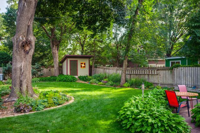 156 Arthur Avenue SE, Minneapolis, MN 55414