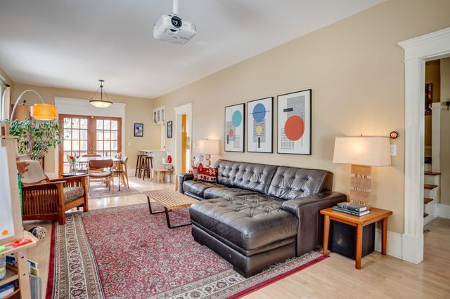 156 Arthur Avenue SE, Minneapolis, MN 55414