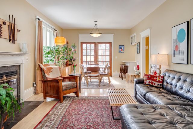 156 Arthur Avenue SE, Minneapolis, MN 55414