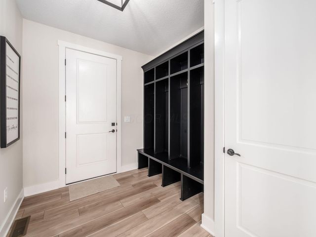 11042 Hinton Mill Road, Marysville, OH 43040