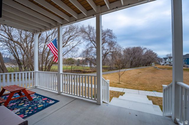 1048 S OLD TOWNE RD, Layton, UT 84041