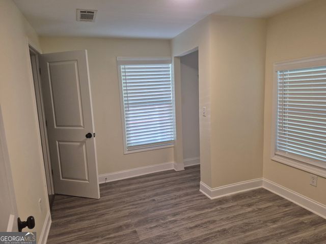 395 S Elm Street, Commerce, GA 30529