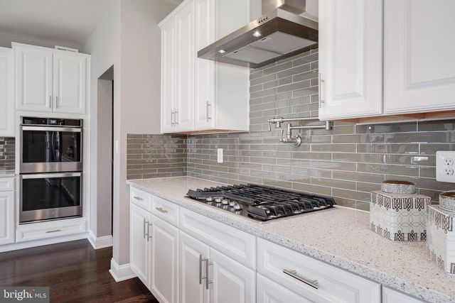 15718 HENRIETTA DR, Accokeek, MD 20607