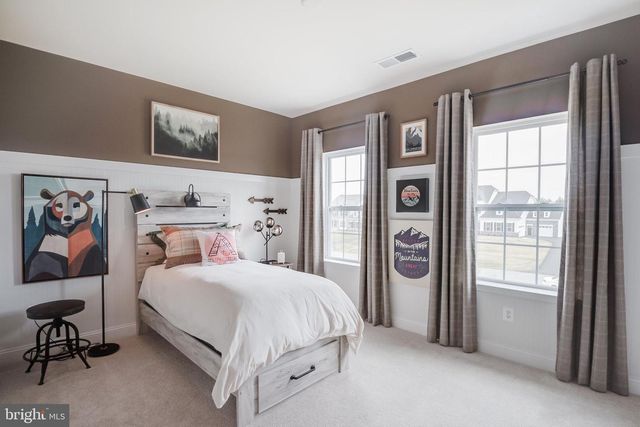 15718 HENRIETTA DR, Accokeek, MD 20607
