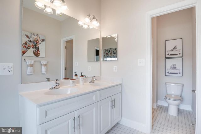 15718 HENRIETTA DR, Accokeek, MD 20607