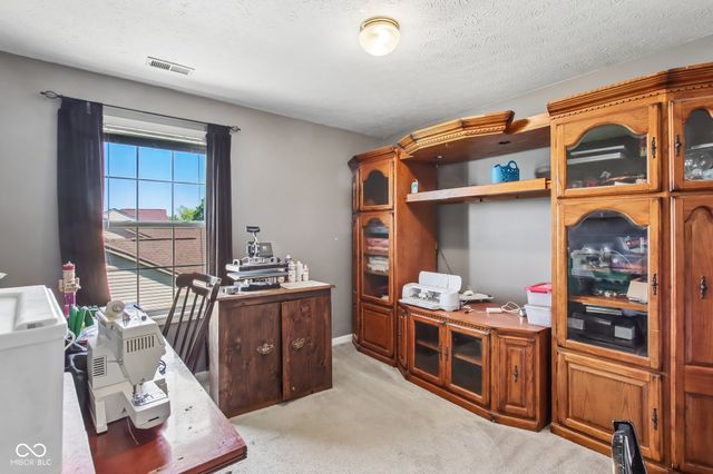 565 Yorktown Lane, Avon, IN 46123