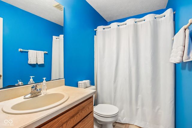 565 Yorktown Lane, Avon, IN 46123
