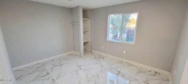 1826 N 73RD Avenue, Phoenix, AZ 85035