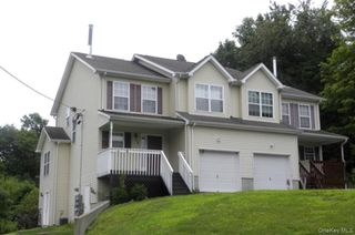 566 County Route 49, Middletown, NY 10940