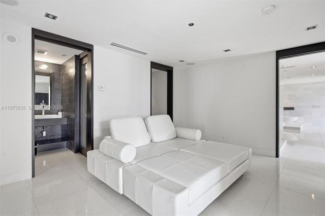 1330 Ocean Dr 3CA, Miami Beach, FL 33139