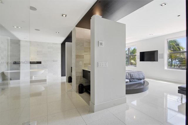 1330 Ocean Dr 3CA, Miami Beach, FL 33139