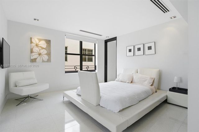 1330 Ocean Dr 3CA, Miami Beach, FL 33139