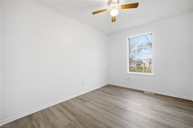 3820 Hearthside LN, Virginia Beach, VA 23453