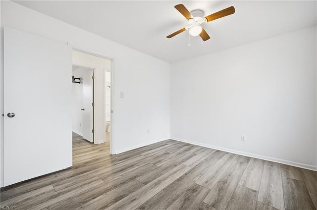 3820 Hearthside LN, Virginia Beach, VA 23453