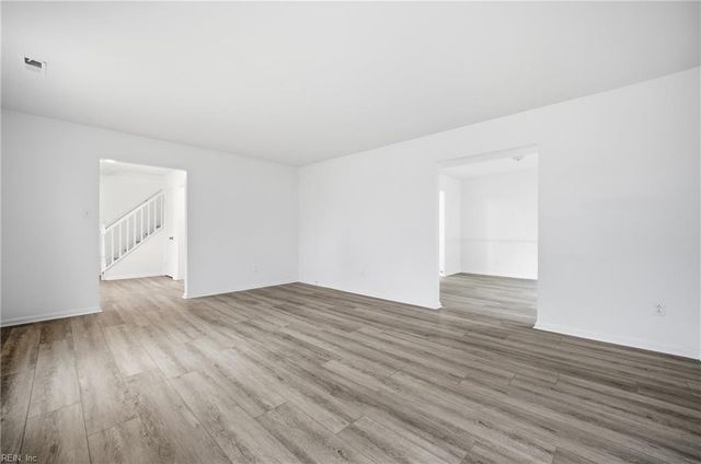 3820 Hearthside LN, Virginia Beach, VA 23453