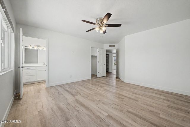 8709 W VERNON Avenue, Phoenix, AZ 85037