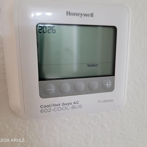 8709 W VERNON Avenue, Phoenix, AZ 85037