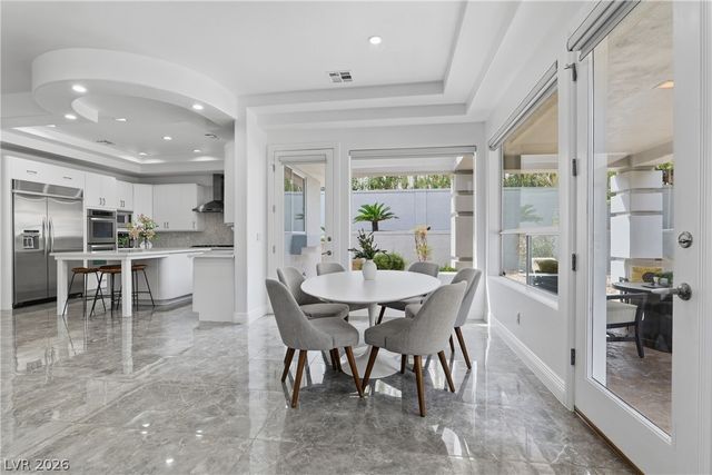 8632 Canyon View Drive, Las Vegas, NV 89117