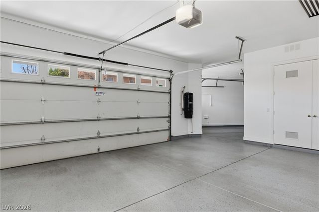 8632 Canyon View Drive, Las Vegas, NV 89117