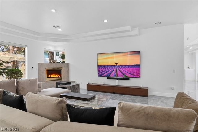 8632 Canyon View Drive, Las Vegas, NV 89117