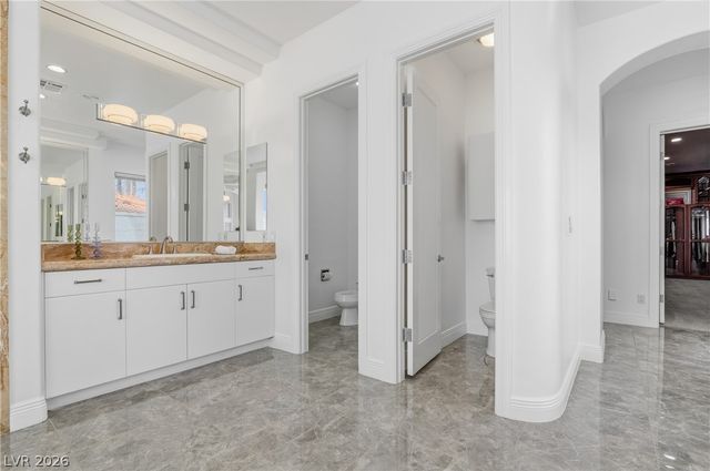 8632 Canyon View Drive, Las Vegas, NV 89117