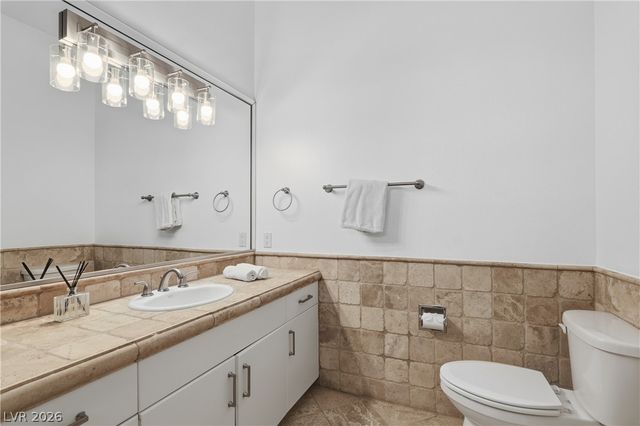 8632 Canyon View Drive, Las Vegas, NV 89117