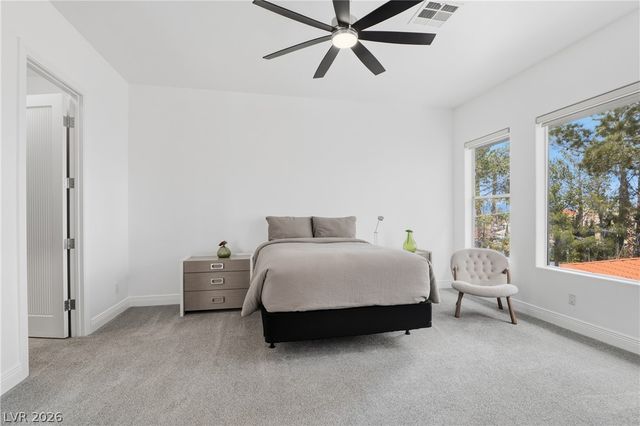 8632 Canyon View Drive, Las Vegas, NV 89117