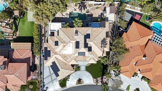 8632 Canyon View Drive, Las Vegas, NV 89117