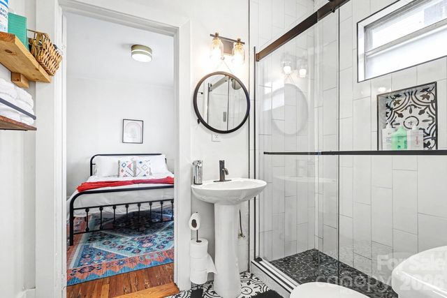 335 S Torrence Street, Charlotte, NC 28204