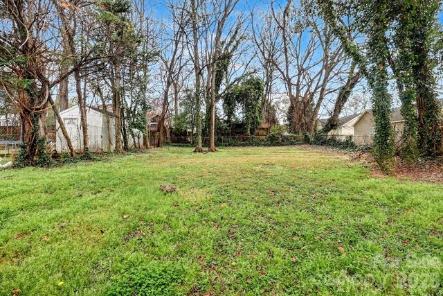 335 S Torrence Street, Charlotte, NC 28204