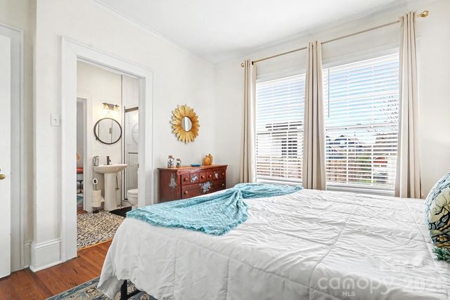 335 S Torrence Street, Charlotte, NC 28204