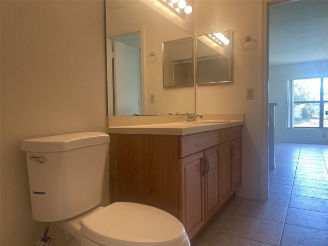 42 PINE ISLAND CIRCLE, Kissimmee, FL 34743
