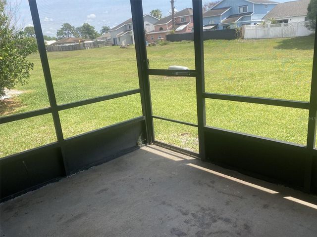 42 PINE ISLAND CIRCLE, Kissimmee, FL 34743