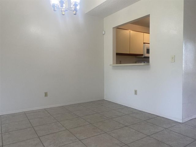 42 PINE ISLAND CIRCLE, Kissimmee, FL 34743