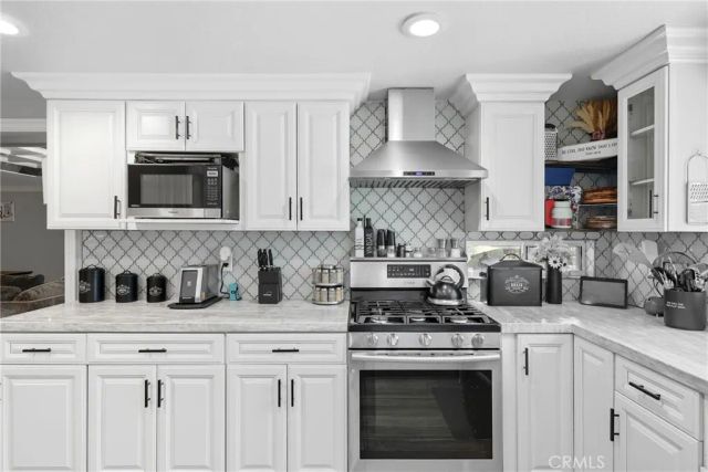 1474 Greenbriar Avenue, Corona, CA 92878