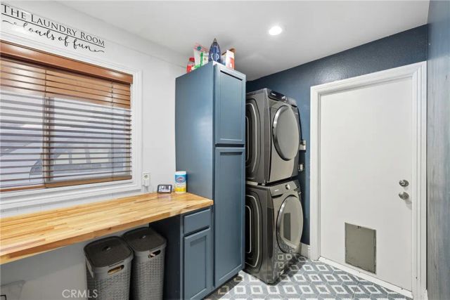 1474 Greenbriar Avenue, Corona, CA 92878