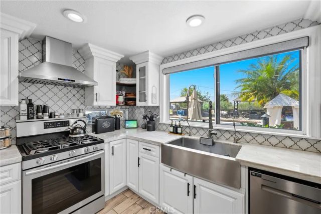 1474 Greenbriar Avenue, Corona, CA 92878