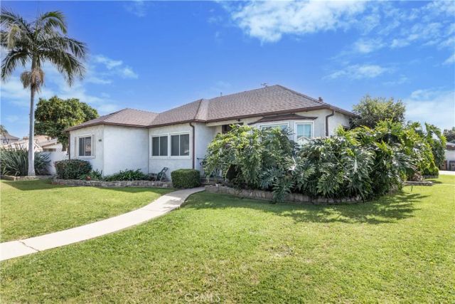 640 W Palmer, Compton, CA 90220