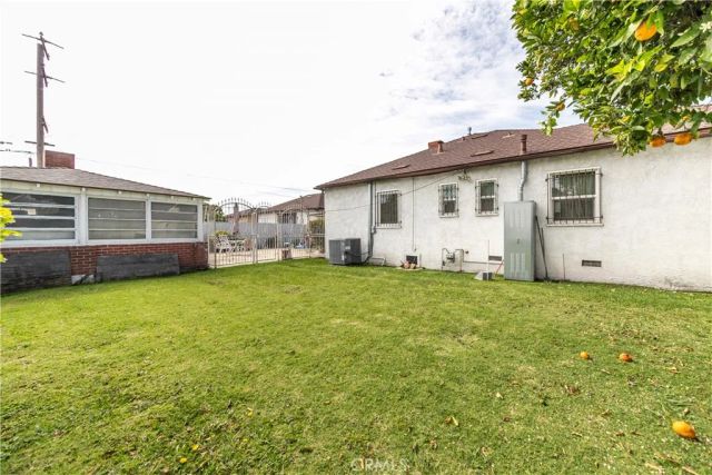 640 W Palmer, Compton, CA 90220