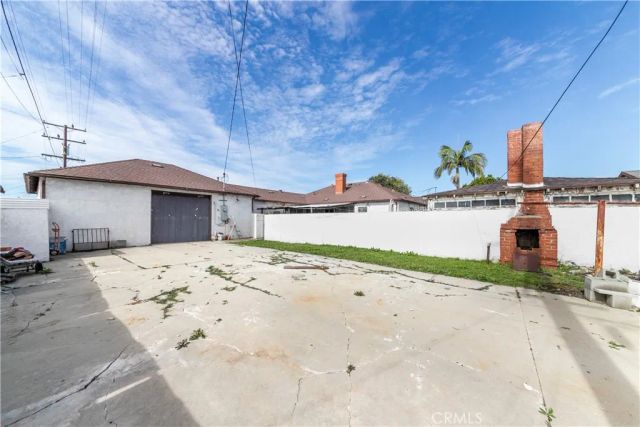 640 W Palmer, Compton, CA 90220