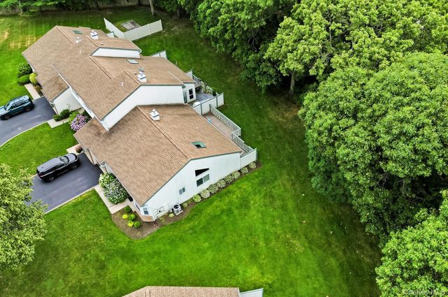 71 Timber Ridge Drive 71, Holtsville, NY 11742