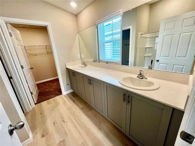 14664 GALLOP RUN DRIVE, Lithia, FL 33547
