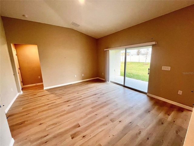 14664 GALLOP RUN DRIVE, Lithia, FL 33547