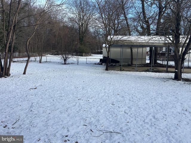 6600 WOODLAND RD, Morningside, MD 20746