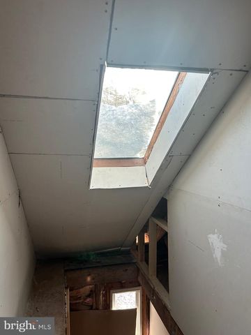 6600 WOODLAND RD, Morningside, MD 20746