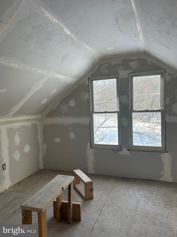 6600 WOODLAND RD, Morningside, MD 20746