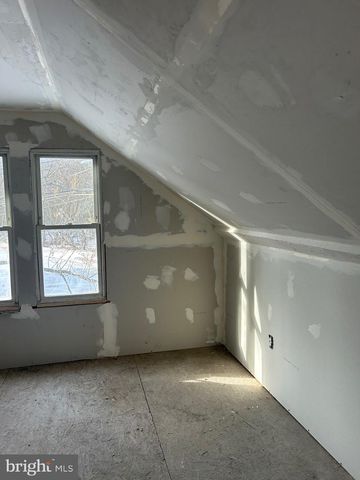 6600 WOODLAND RD, Morningside, MD 20746