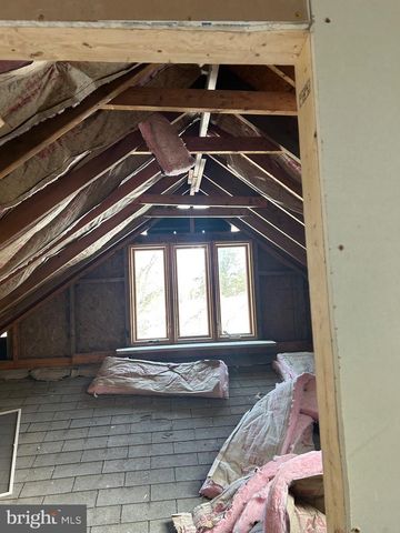 6600 WOODLAND RD, Morningside, MD 20746